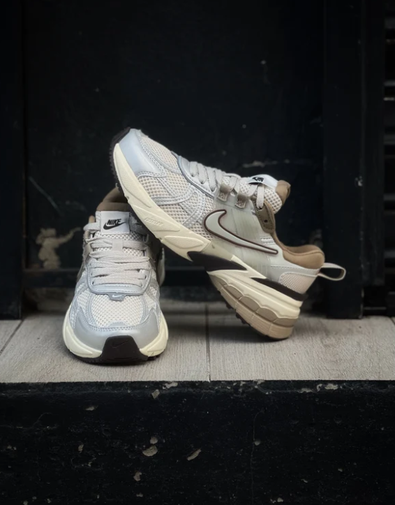 Nike V2k