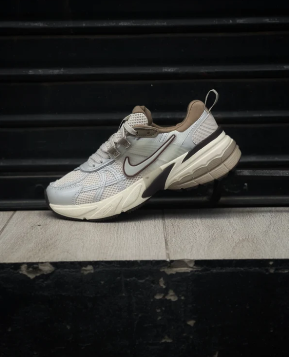 Nike V2k