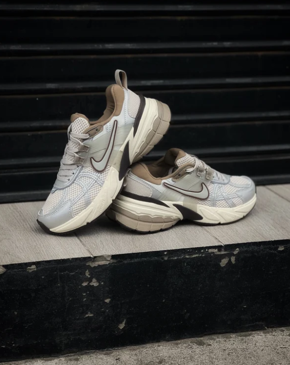 Nike V2k