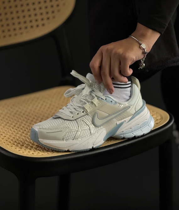 Nike V2k