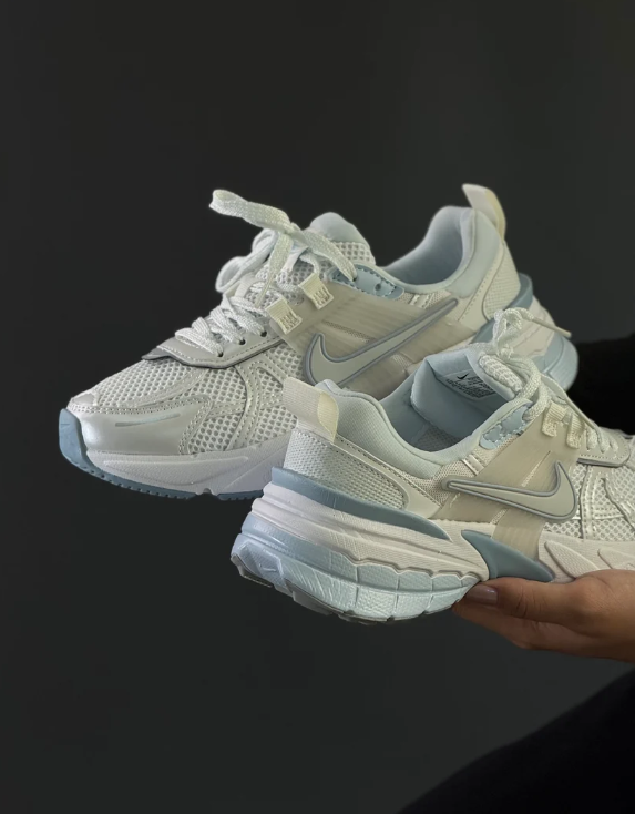 Nike V2k