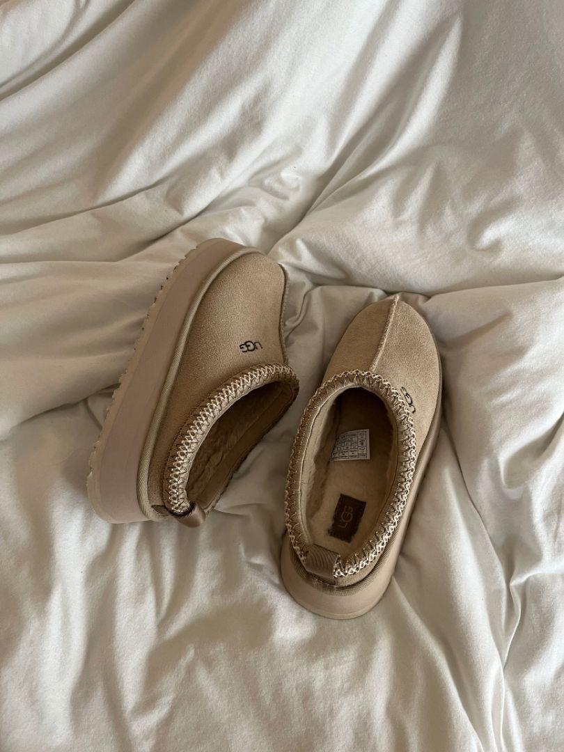 UGG Tasmen Beige