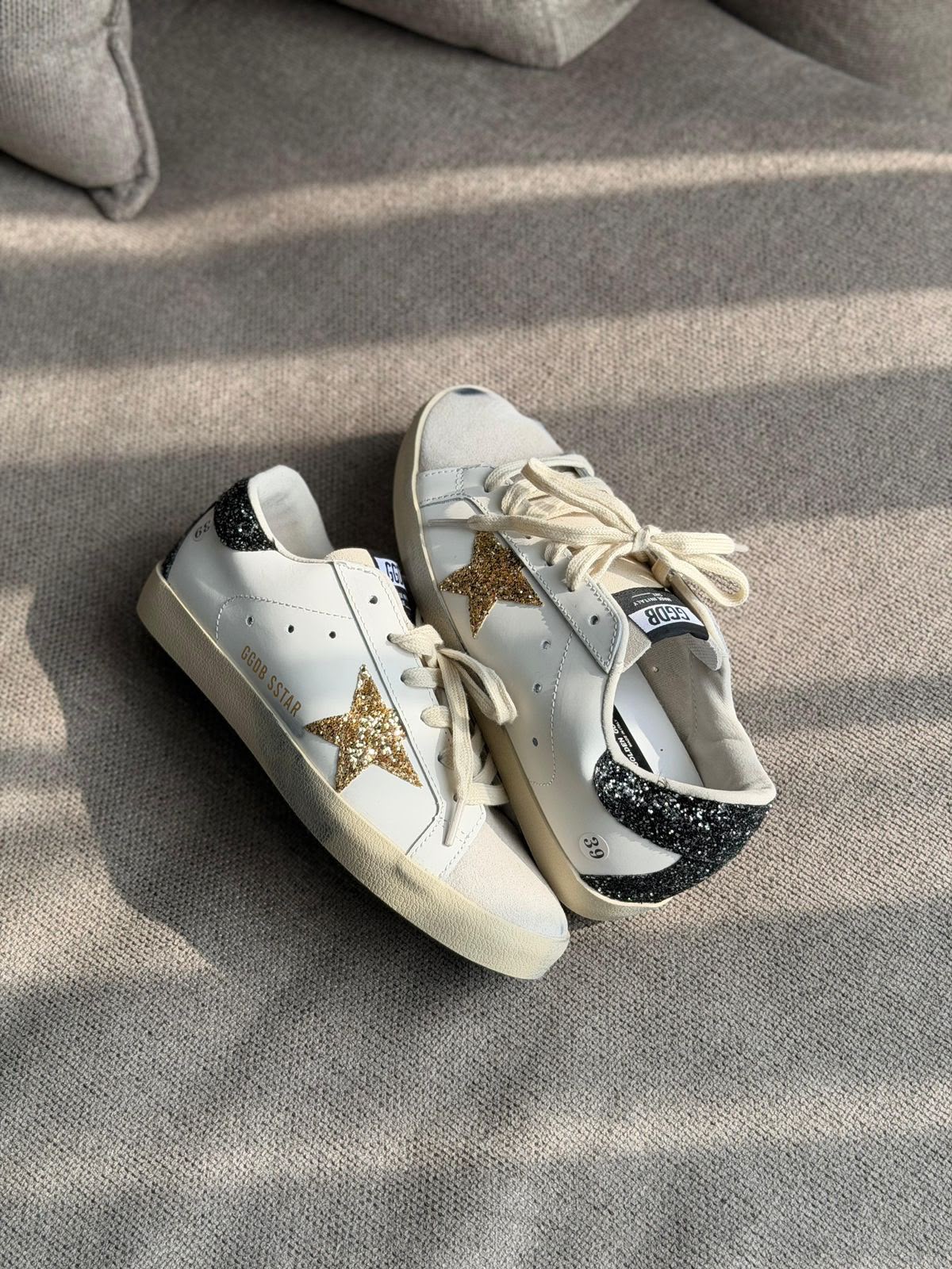 GOLDEN GOOSE